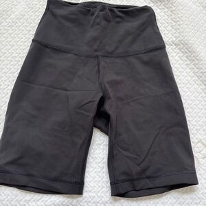 Lululemon biker short